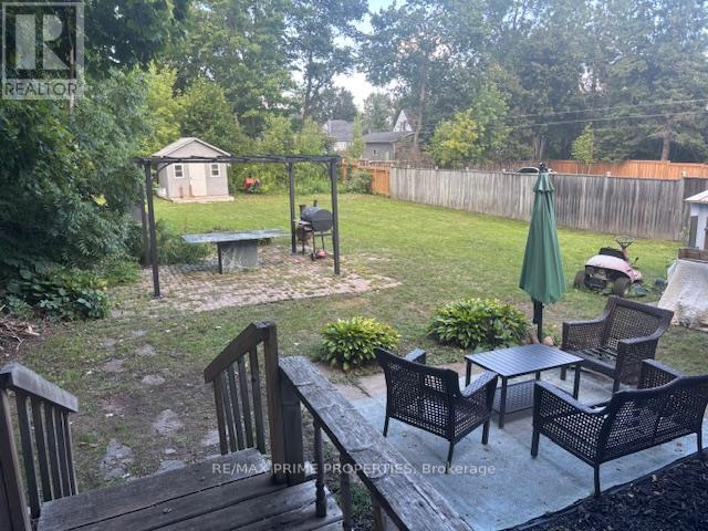 Upper - 199 Owen Street, Barrie, Ontario  L4M 3H8 - Photo 18 - S12386288