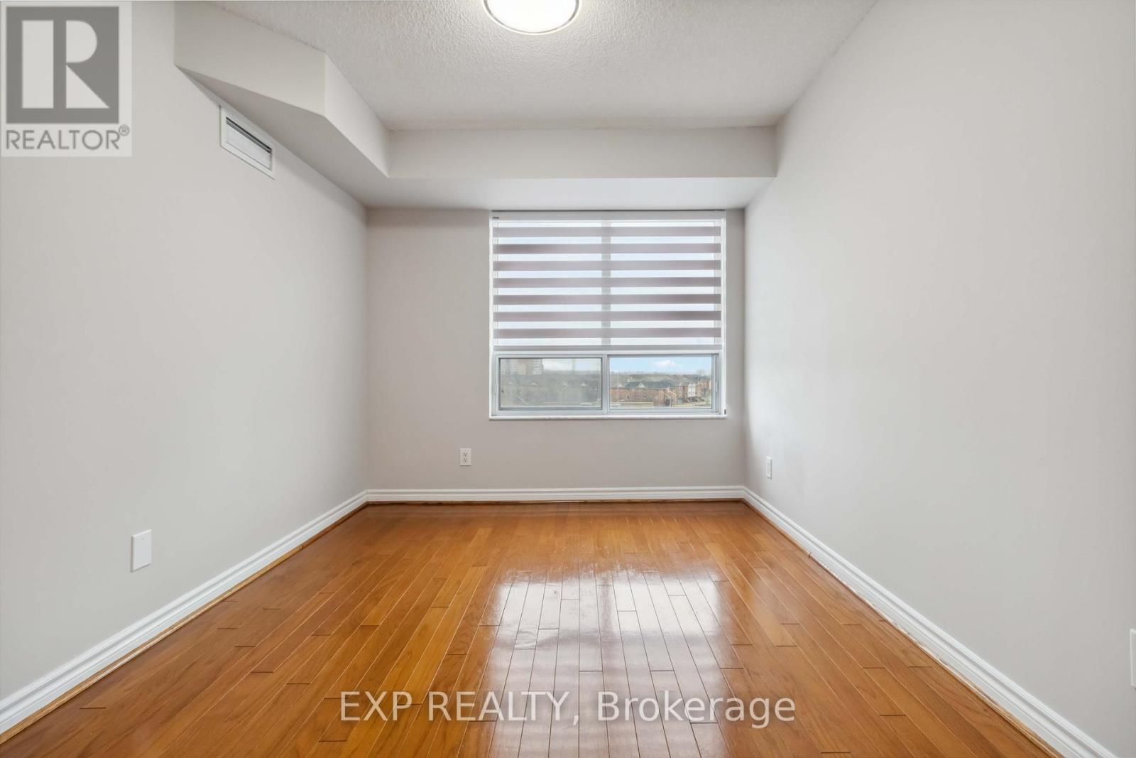 616 - 25 Kingsbridge Garden Circle, Mississauga (Hurontario), Ontario  L5R 4B1 - Photo 13 - W12386248