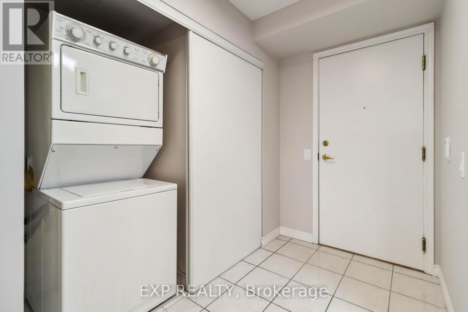 616 - 25 Kingsbridge Garden Circle, Mississauga (Hurontario), Ontario  L5R 4B1 - Photo 24 - W12386248