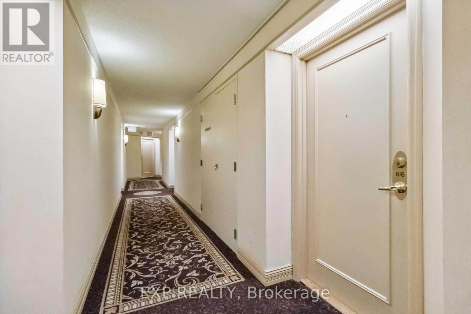 616 - 25 Kingsbridge Garden Circle, Mississauga (Hurontario), Ontario  L5R 4B1 - Photo 3 - W12386248