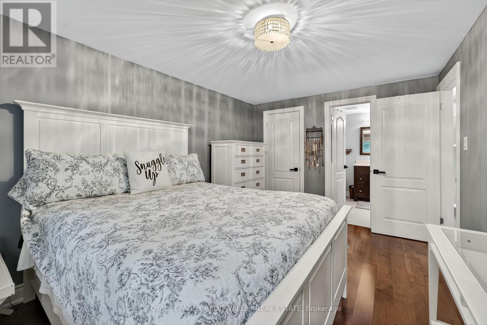 24 Willis Drive, Brampton (Brampton East), Ontario  L6W 1A9 - Photo 24 - W12386278