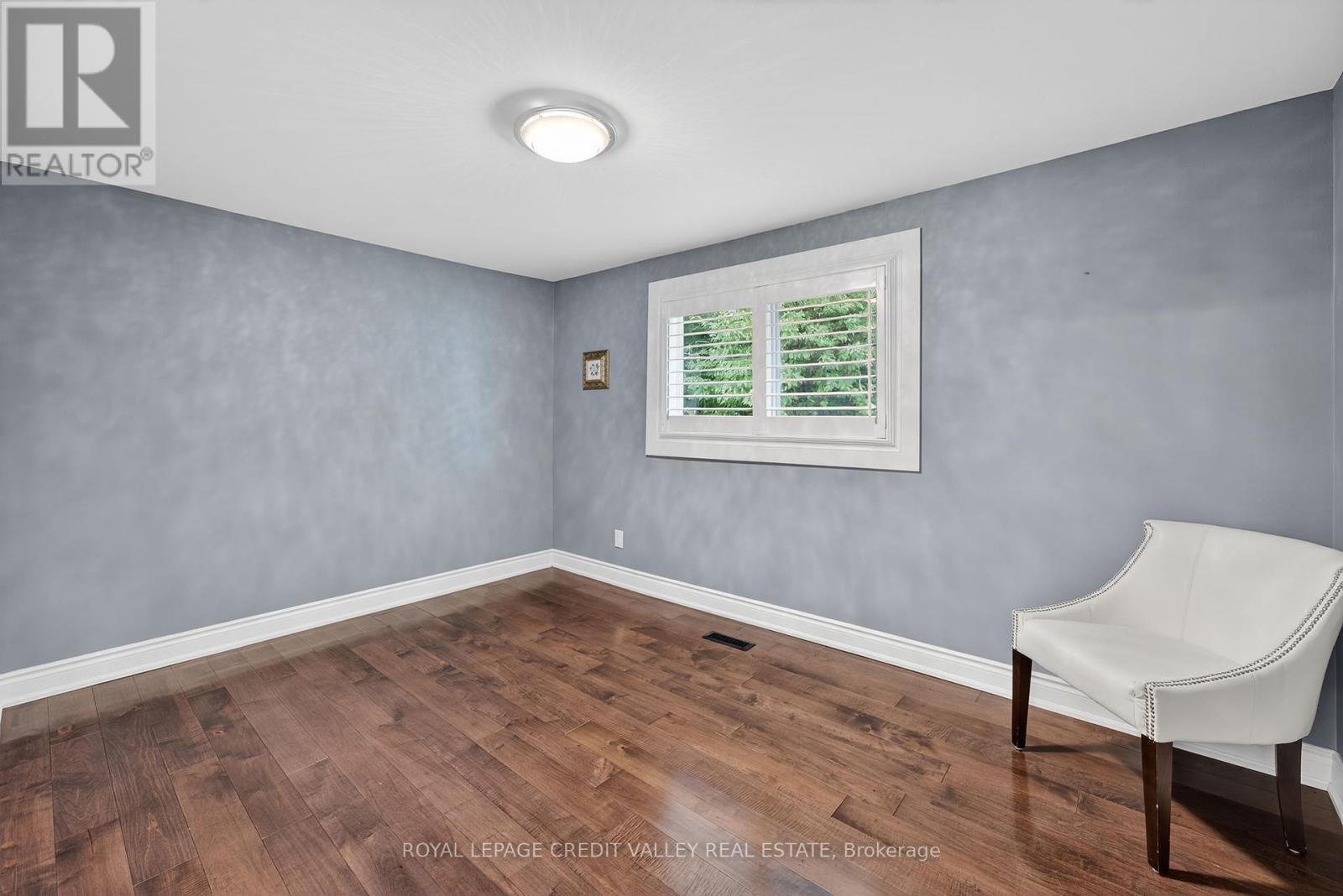24 Willis Drive, Brampton (Brampton East), Ontario  L6W 1A9 - Photo 25 - W12386278