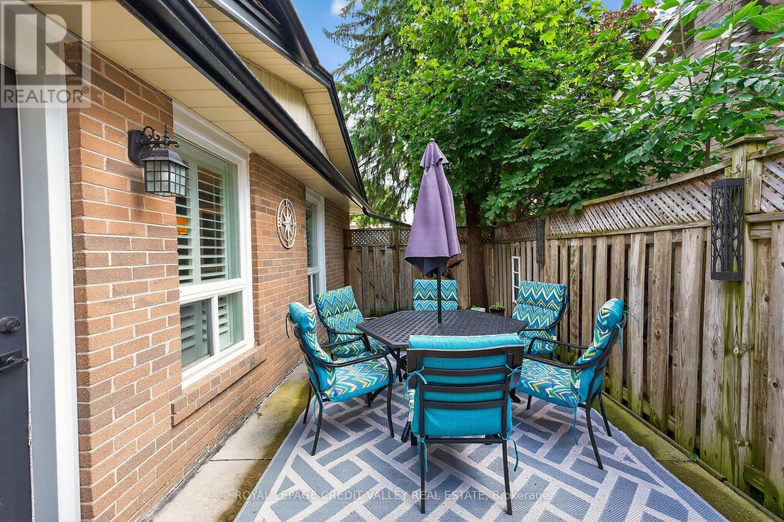 24 Willis Drive, Brampton (Brampton East), Ontario  L6W 1A9 - Photo 38 - W12386278