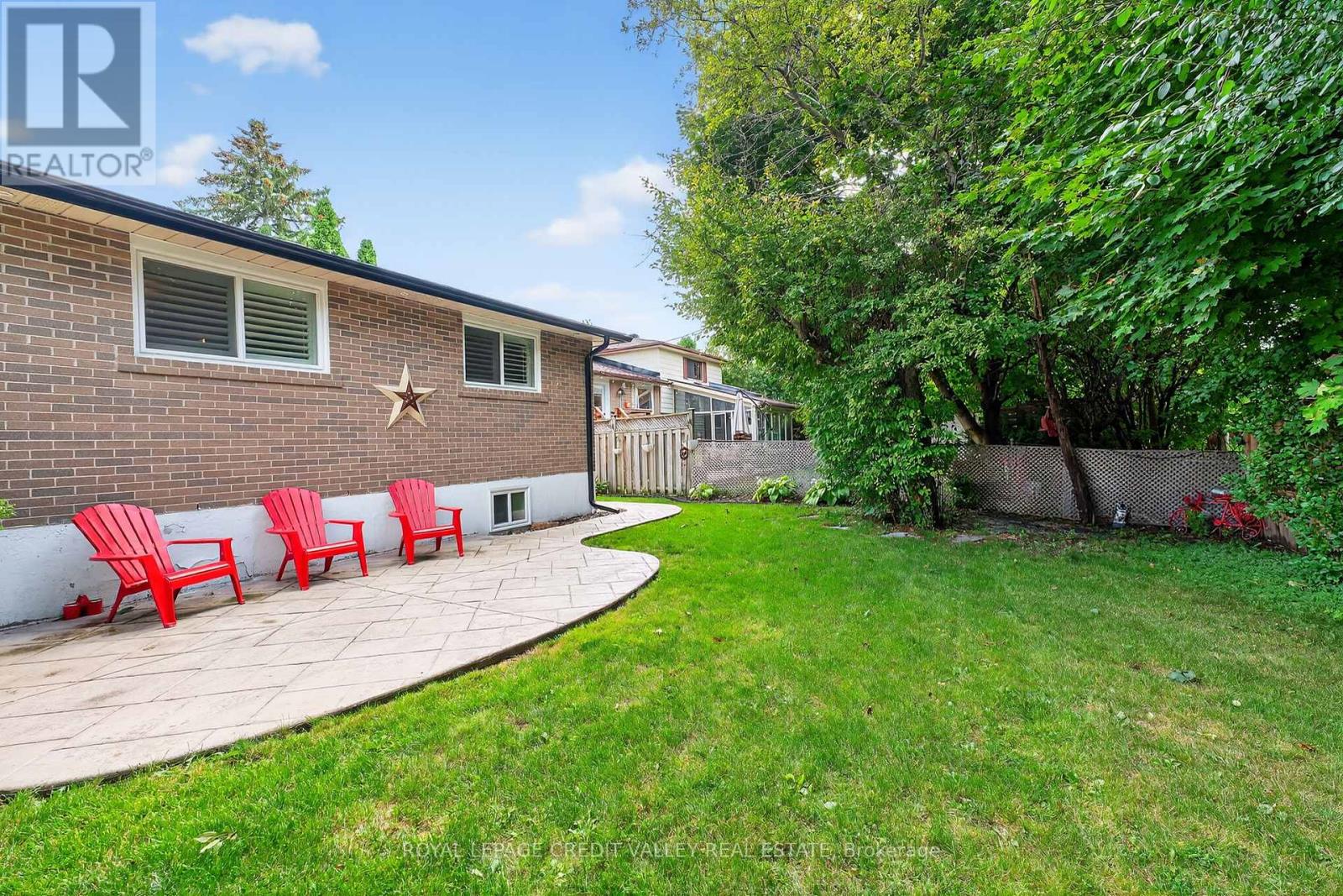 24 Willis Drive, Brampton (Brampton East), Ontario  L6W 1A9 - Photo 45 - W12386278