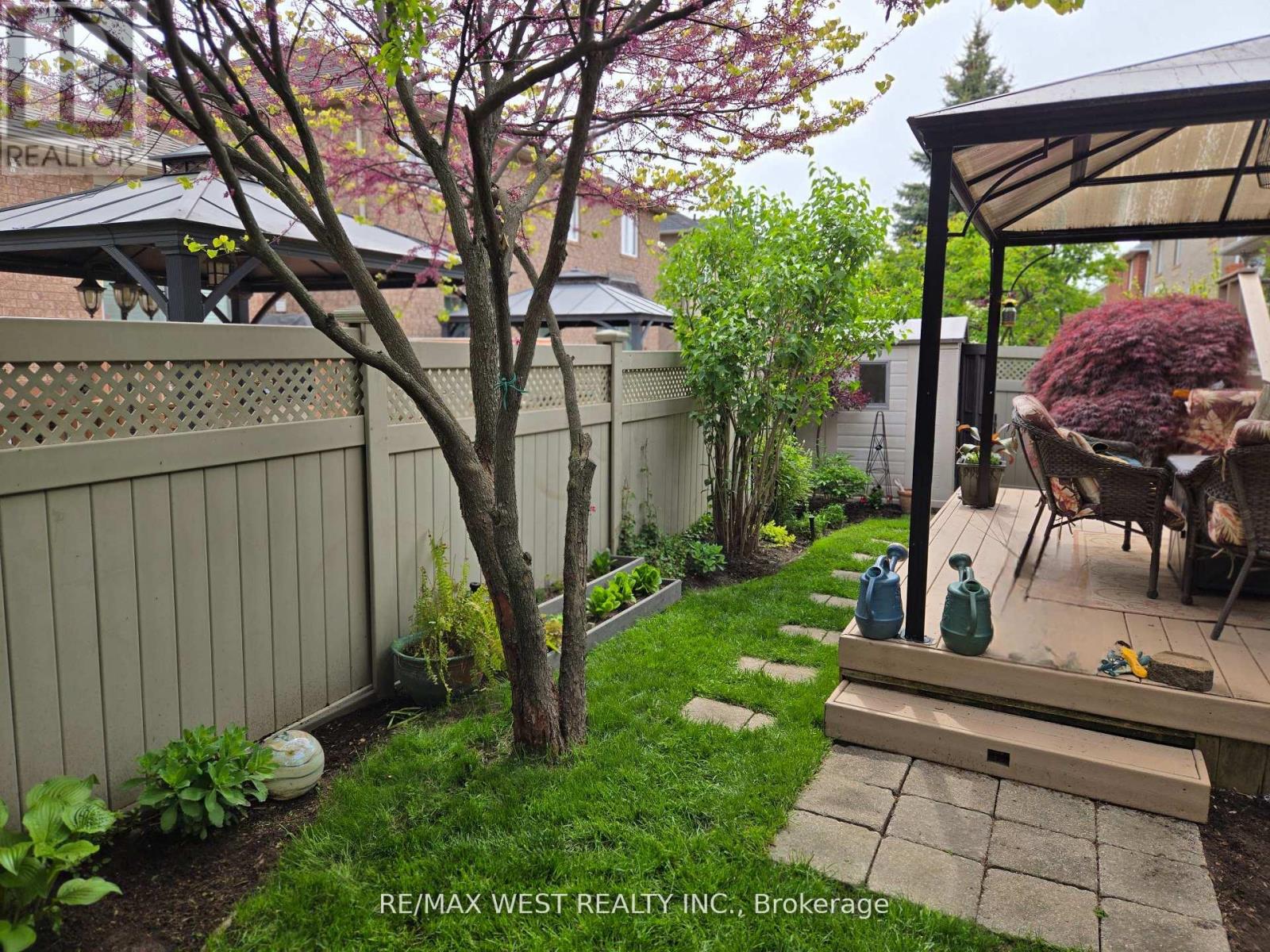 2223 Lapsley Crescent, Oakville, Ontario  L6M 4V1 - Photo 18 - W12386279