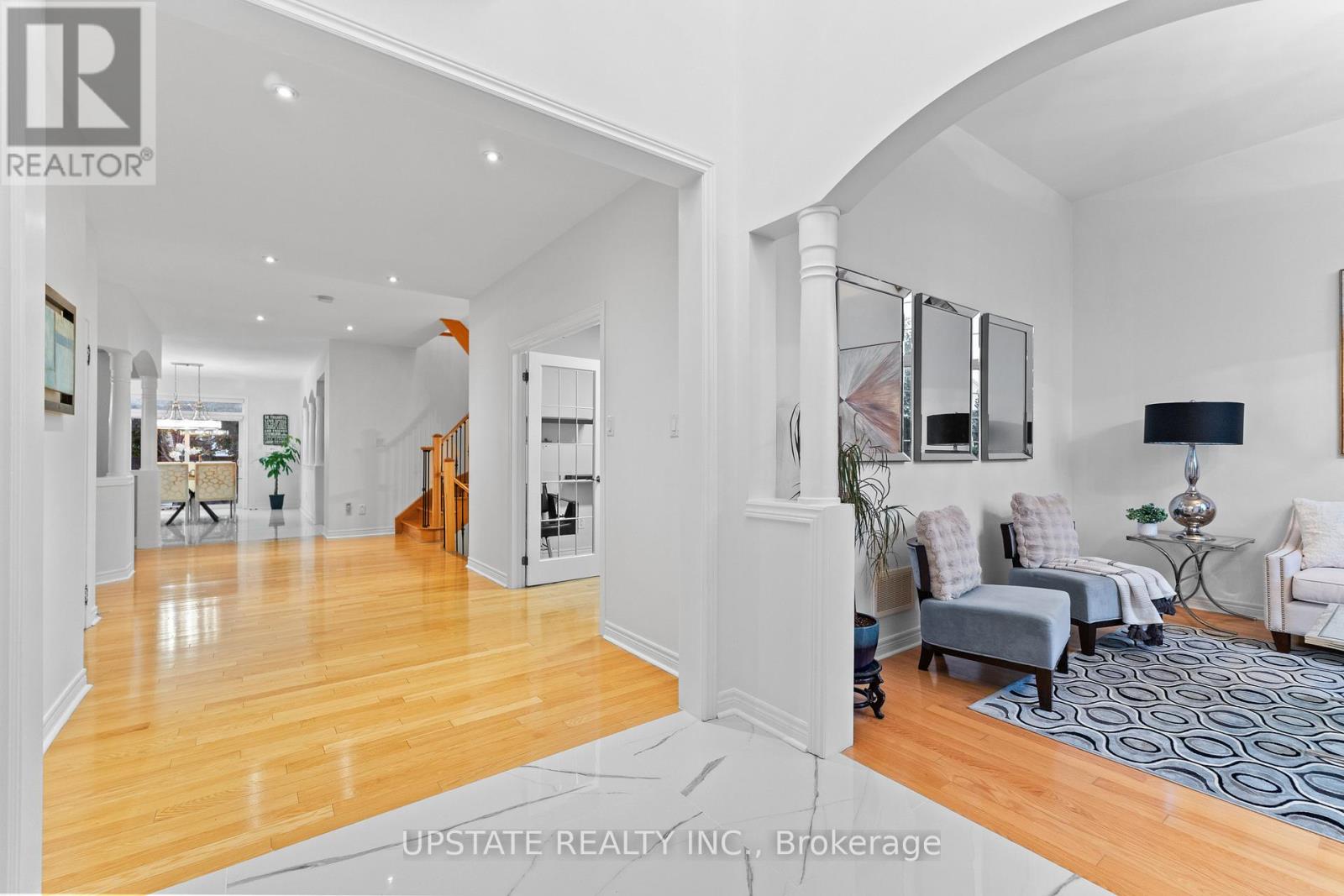 Property at 6 ISLINGTON DRIVE image 3