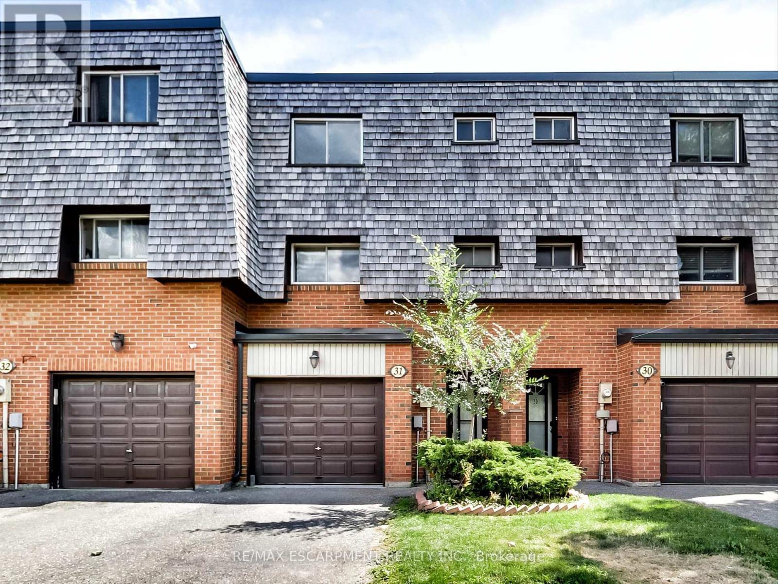 Property at 31 BRIAR PATH image 1