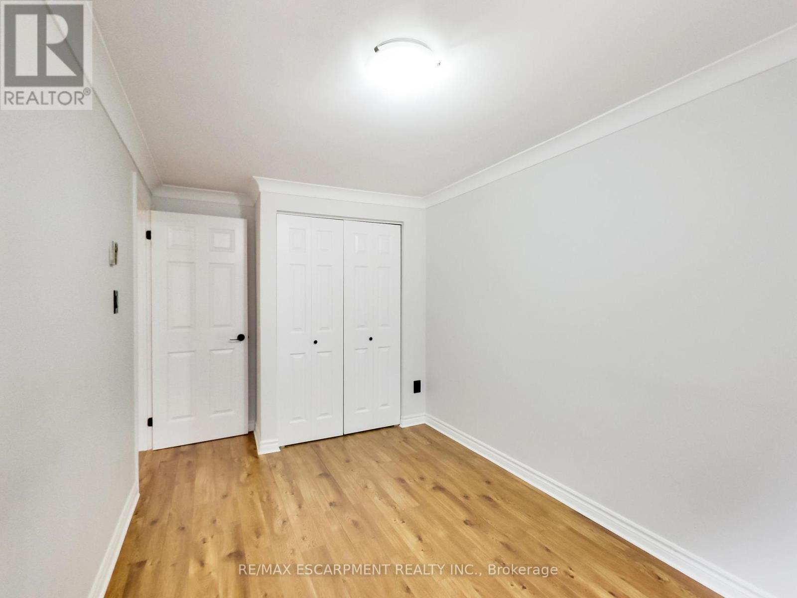 31 Briar Path, Brampton, Ontario  L6T 2A3 - Photo 30 - W12386293