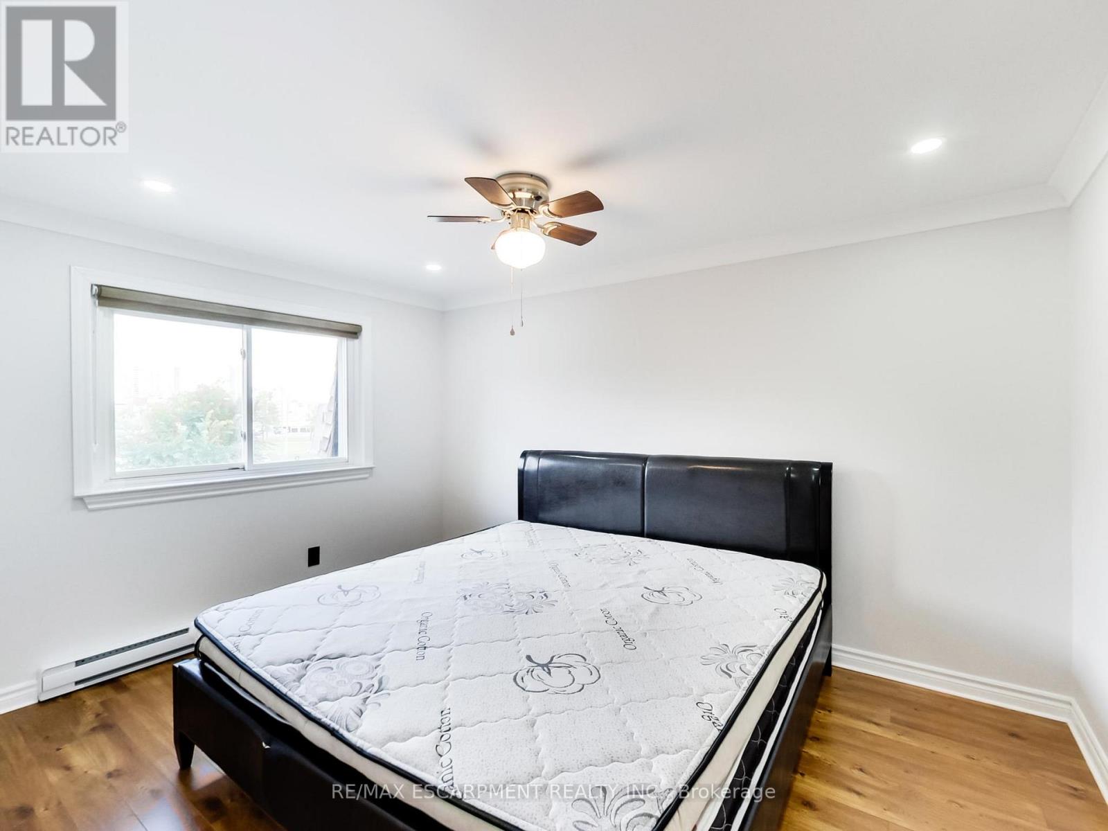 31 Briar Path, Brampton, Ontario  L6T 2A3 - Photo 32 - W12386293