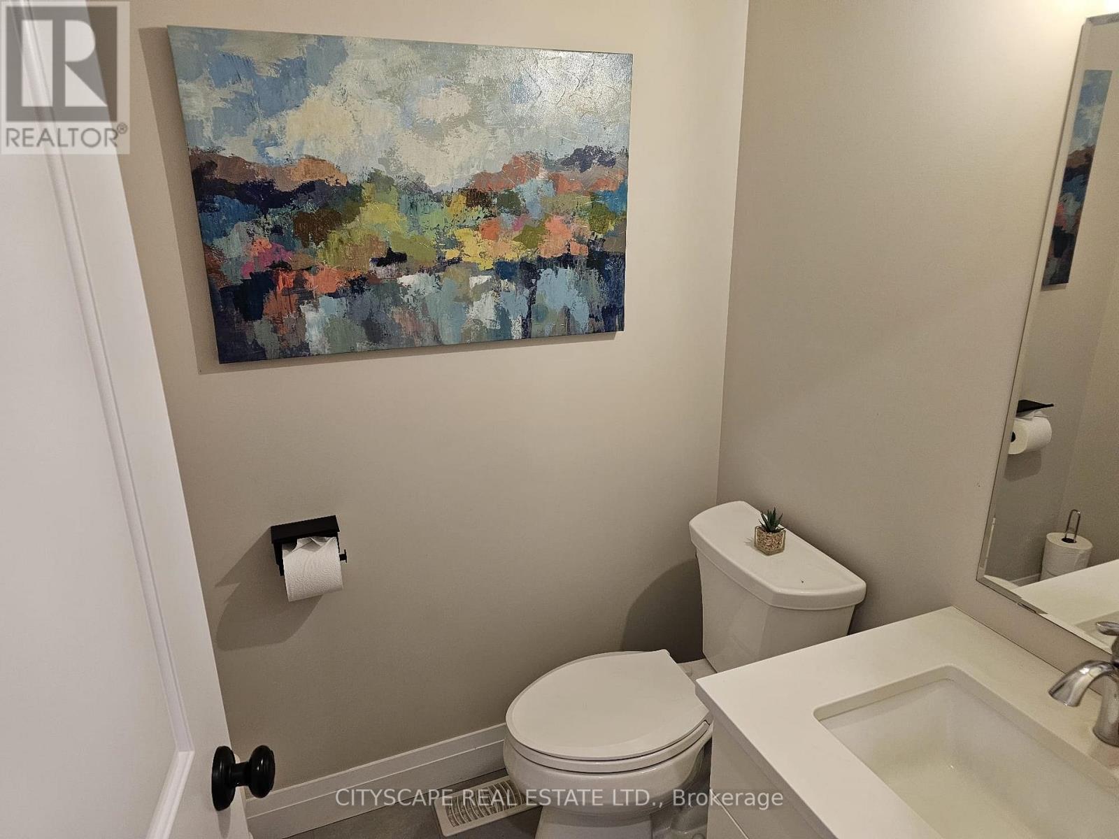 274 Bell Street, Ingersoll, Ontario  M5C 2P3 - Photo 11 - X12386250