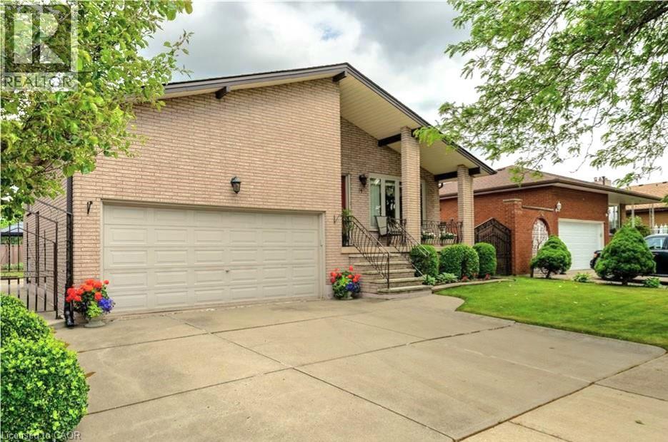 14 Valrose Drive, Stoney Creek, Ontario  L8E 3T4 - Photo 2 - 40766896