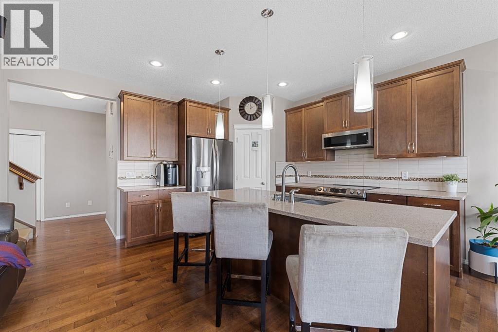 353 Panora Way Nw, Calgary, Alberta  T3K 0V2 - Photo 8 - A2241146