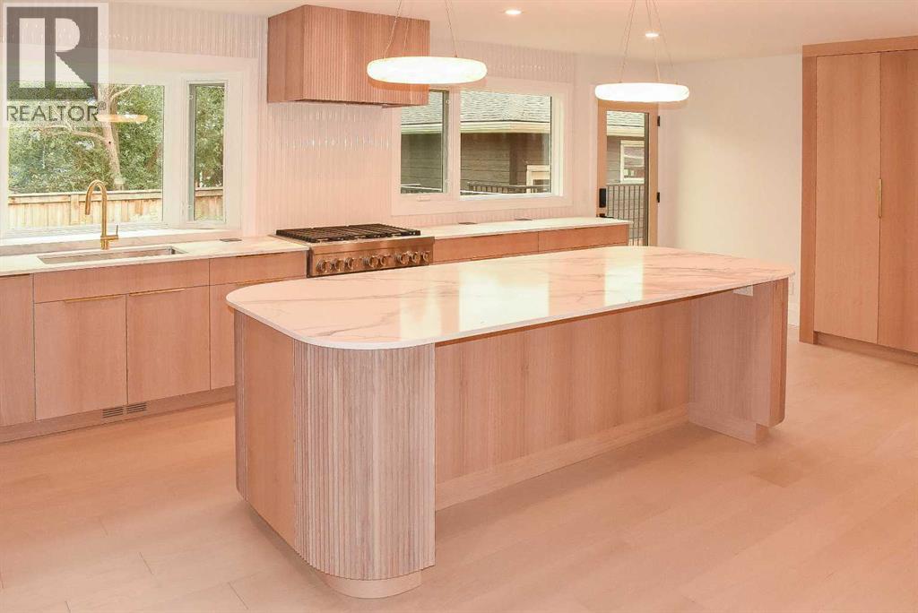 Property at 5704 Ladbrooke Drive SW image 5