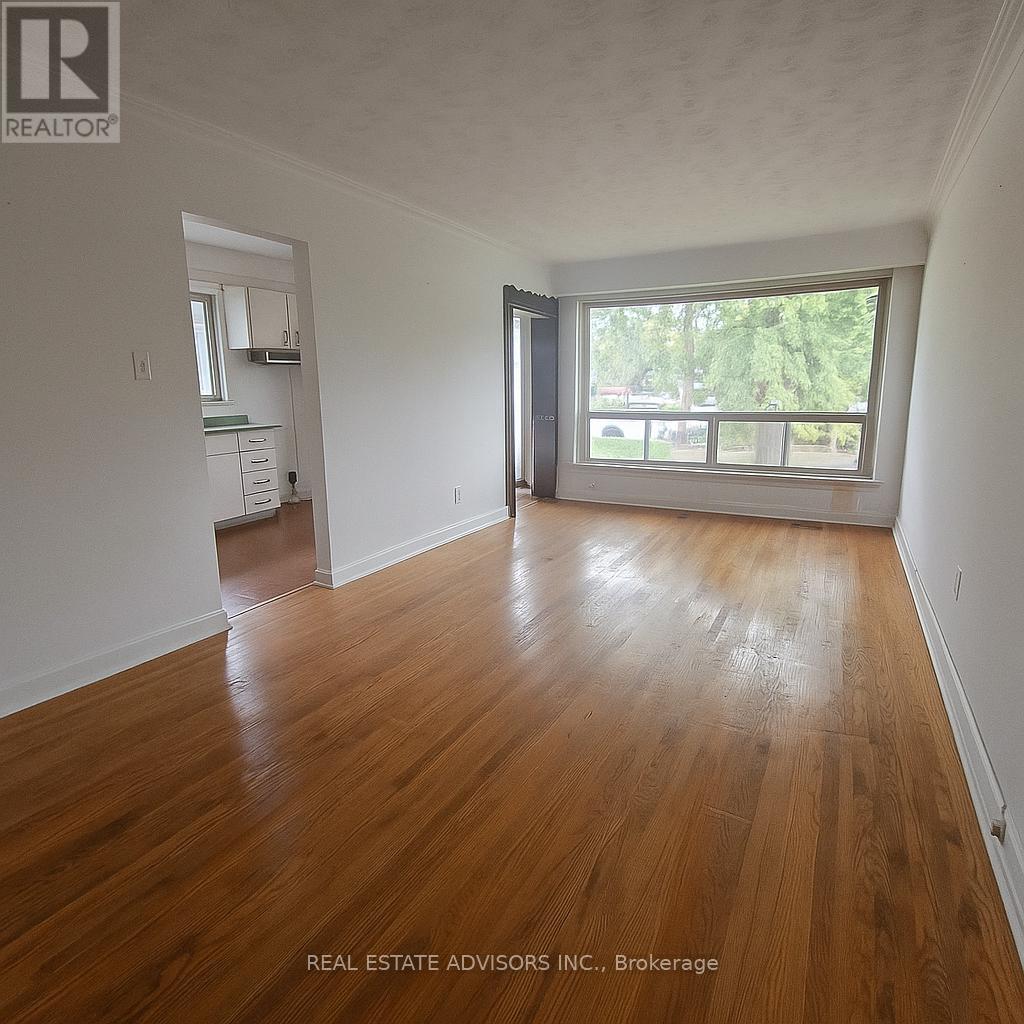 Property at 8 VIRGILWOOD DRIVE image 2