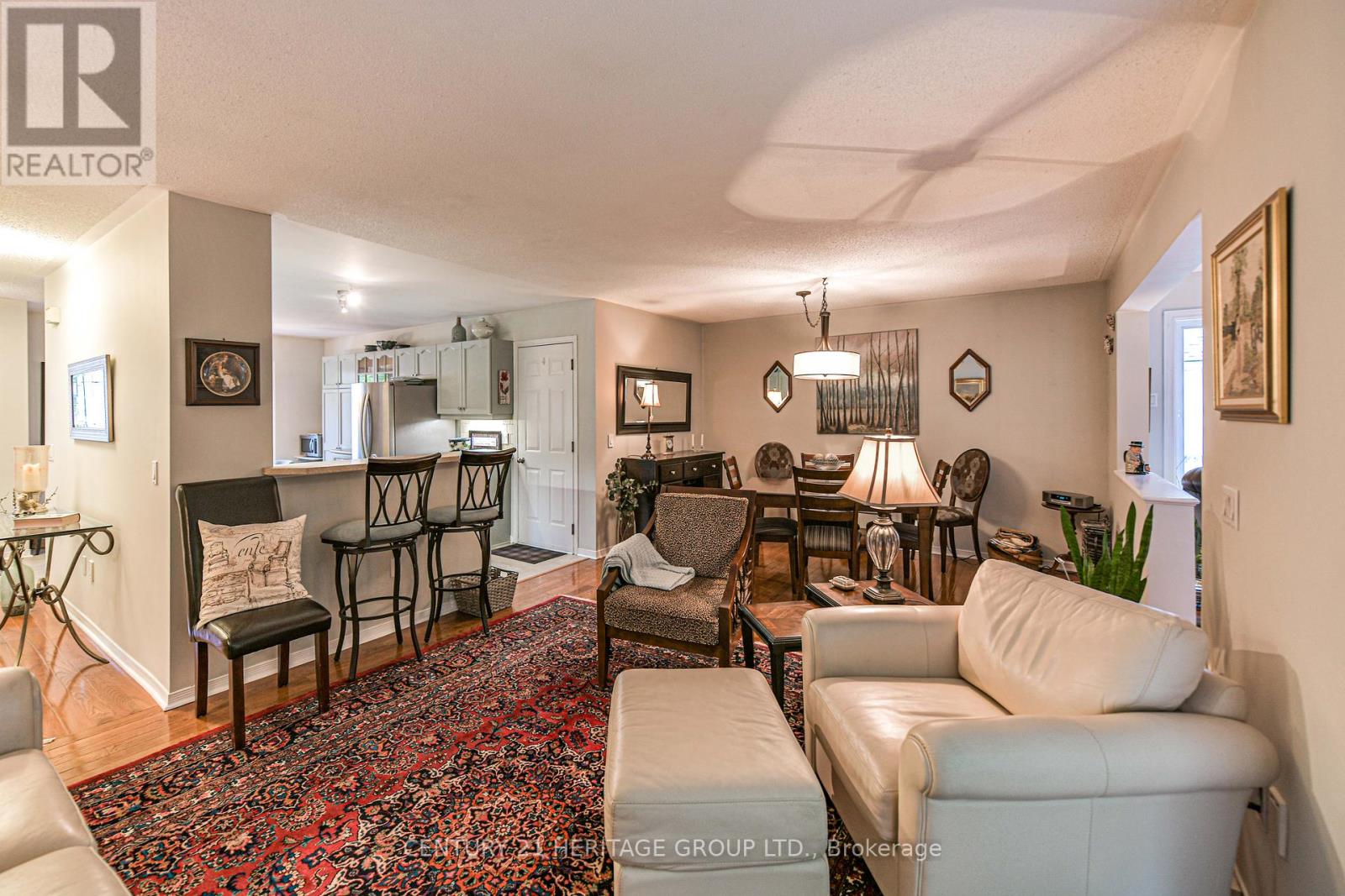 43 Pineridge Gate, Gravenhurst, Ontario  P1P 1Y4 - Photo 23 - X12384251