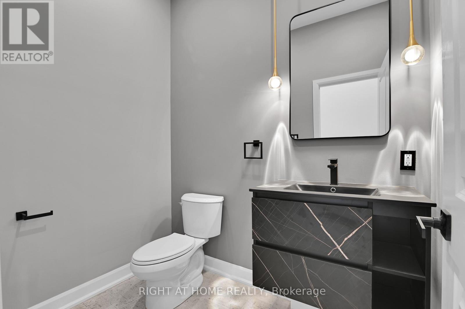 103 Fieldrow Street, Ottawa, Ontario  K2G 2Y8 - Photo 14 - X12386355
