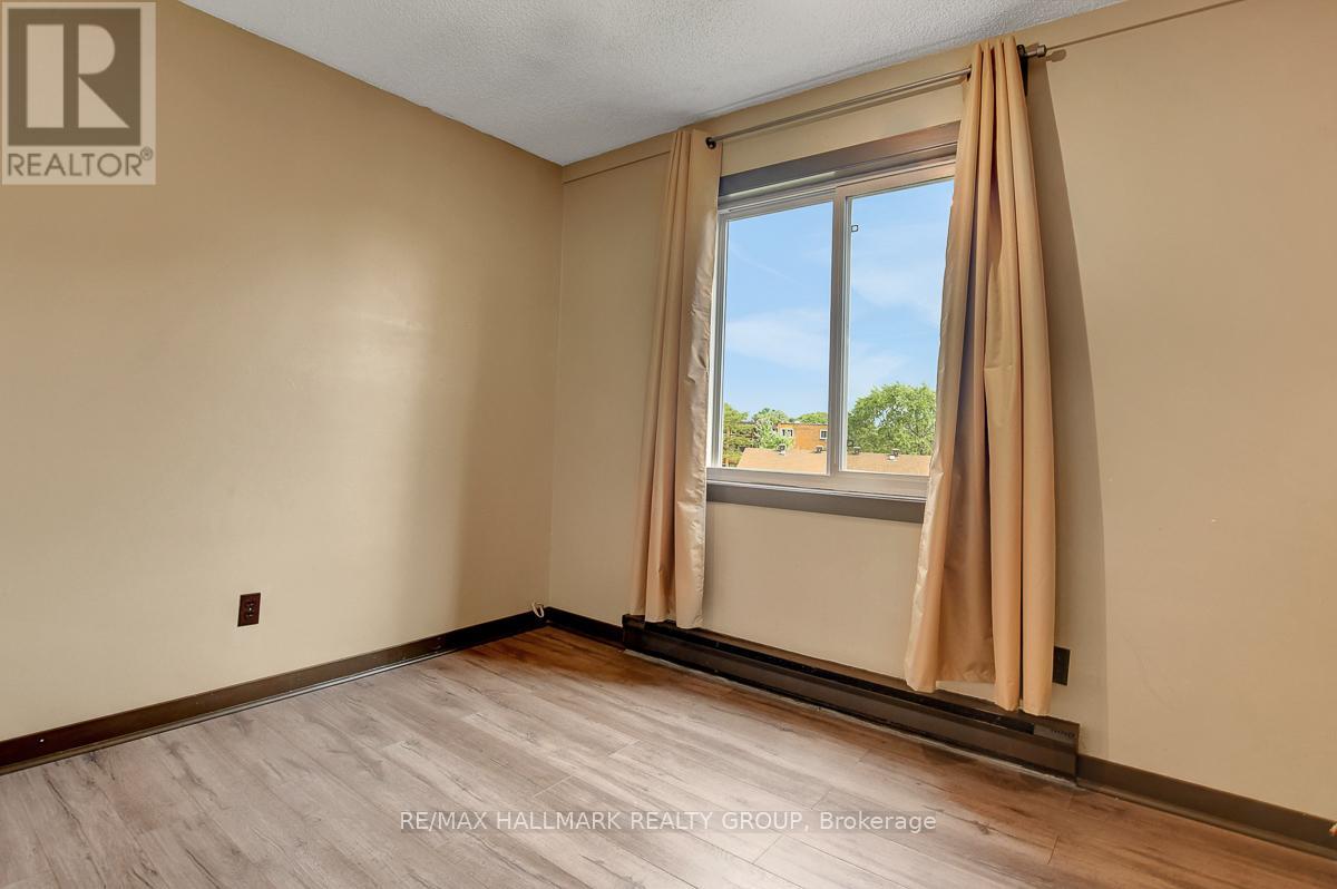 401c - 2041 Arrowsmith Drive, Ottawa, Ontario  K1J 7V7 - Photo 16 - X12386366