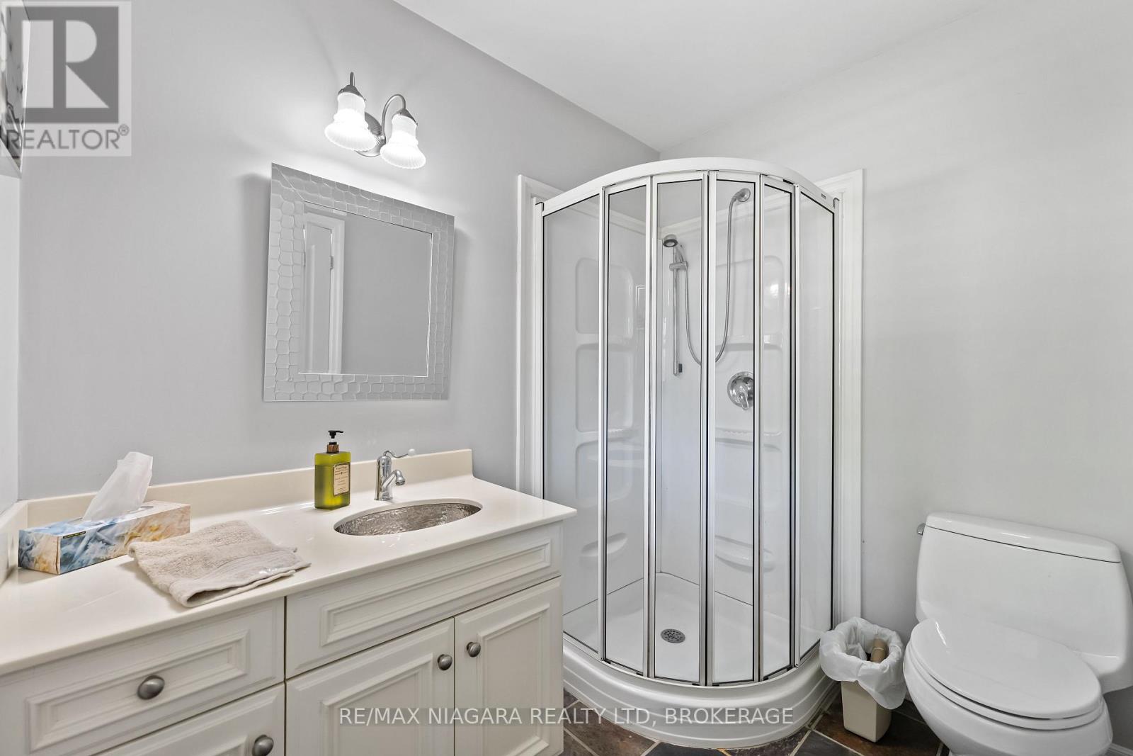 1 Graham Avenue, St. Catharines, Ontario  L2N 5L1 - Photo 19 - X12386379