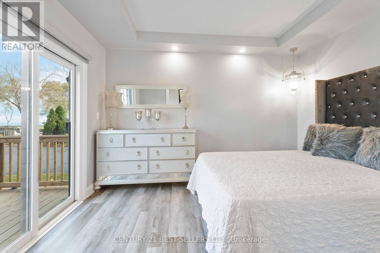 599 Beach Boulevard, Hamilton, Ontario  L8H 6X8 - Photo 30 - X12386335