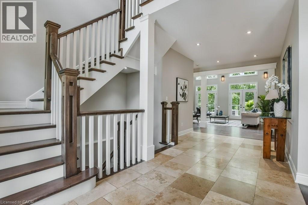 Property at 12-258 EDGEWATER Crescent image 3