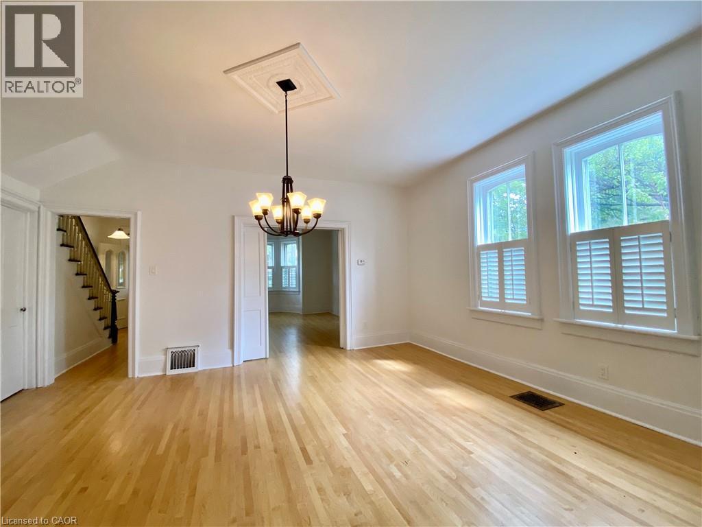 81 St George Street, Kitchener, Ontario  N2G 2T1 - Photo 4 - 40766538