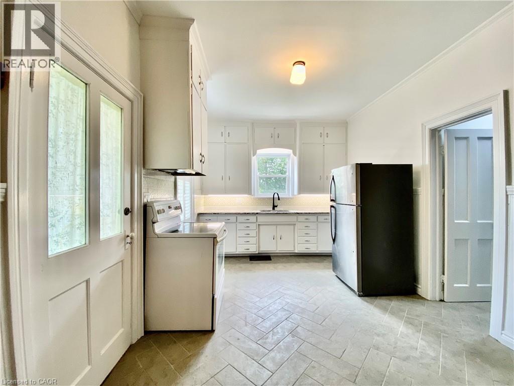 81 St George Street, Kitchener, Ontario  N2G 2T1 - Photo 7 - 40766538