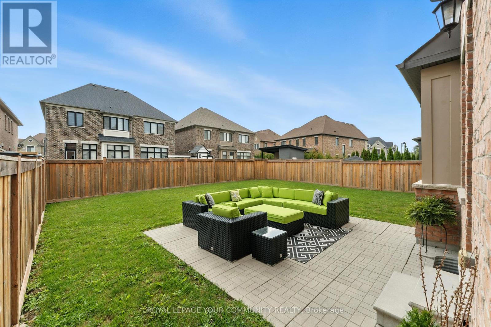 11 Cairns Gate, King (King City), Ontario  L7B 0P5 - Photo 49 - N12385206