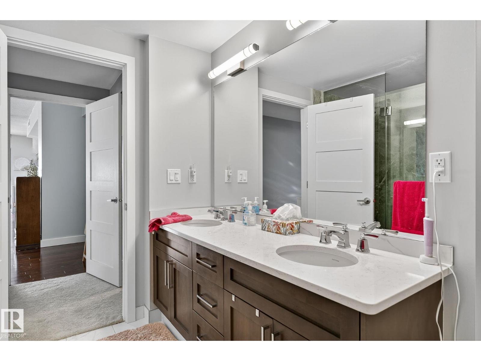 #401 10028 119 St Nw, Edmonton, Alberta  T5K 1Y8 - Photo 16 - E4456550