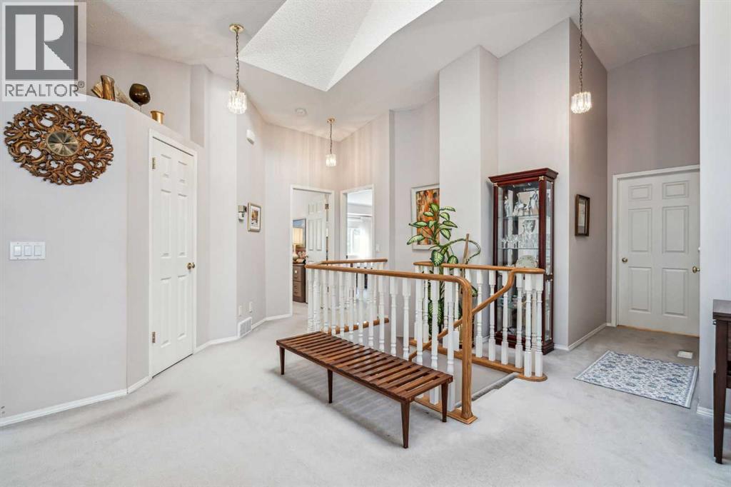 76 Christie Gardens Sw, Calgary, Alberta  T3H 3B5 - Photo 28 - A2213269