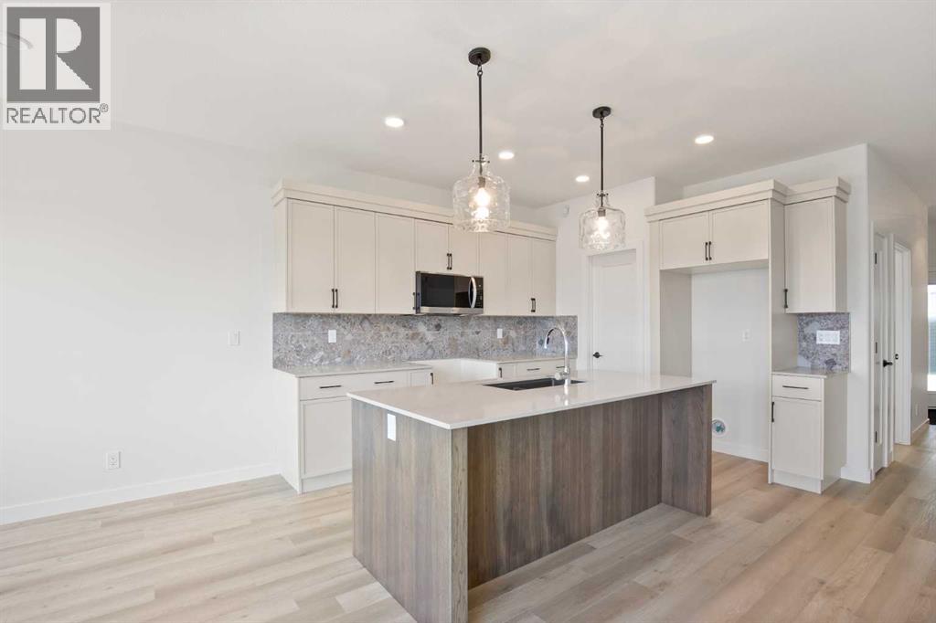 32 Sunrise Crescent N, Three Hills, Alberta  T0M 2A0 - Photo 4 - A2221934