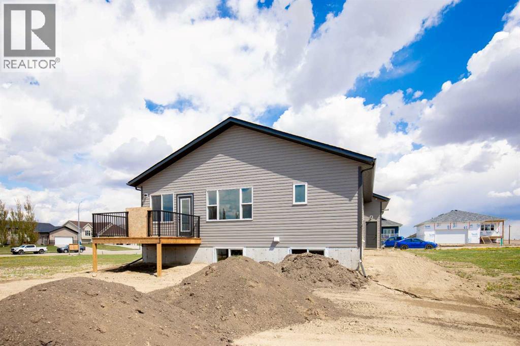 32 Sunrise Crescent N, Three Hills, Alberta  T0M 2A0 - Photo 36 - A2221934