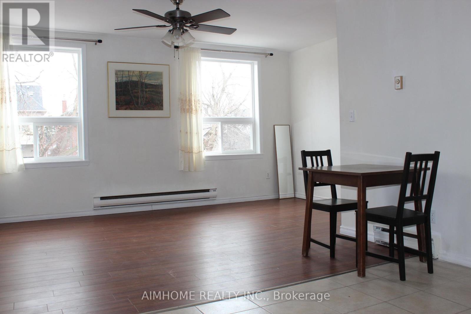 APT 2 - 1483 EGLINTON AVENUE W, toronto (oakwood village), Ontario