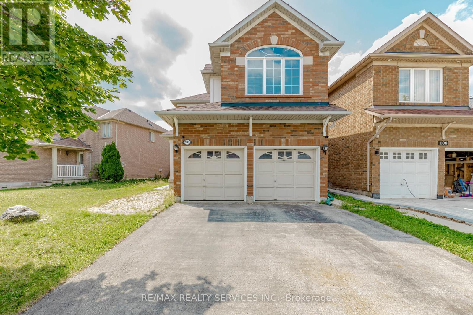 Property at 106 NARROW VALLEY CRESCENT image 1