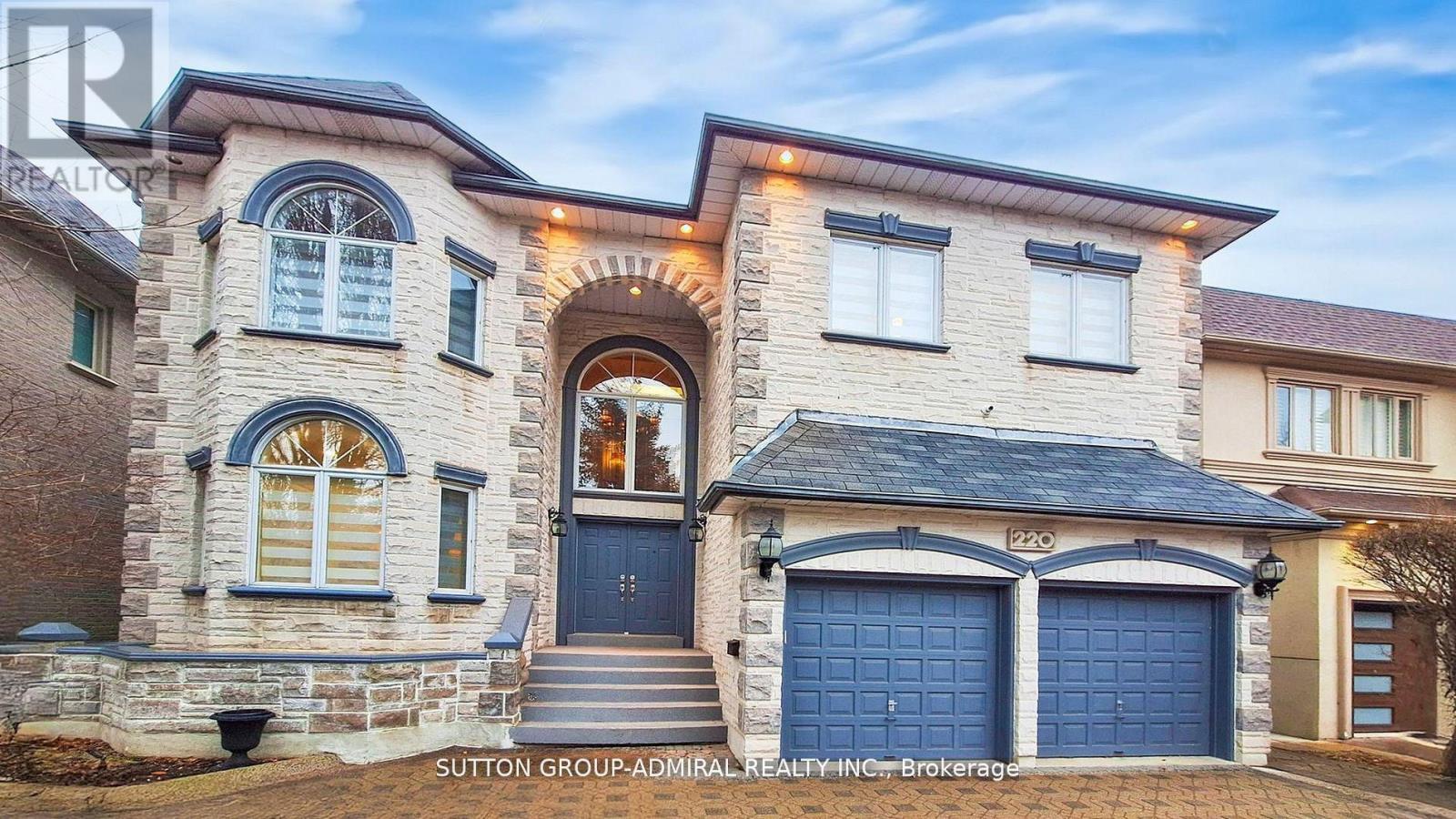 220 King High Drive, Vaughan, Ontario  L4J 3N5 - Photo 1 - N12386336