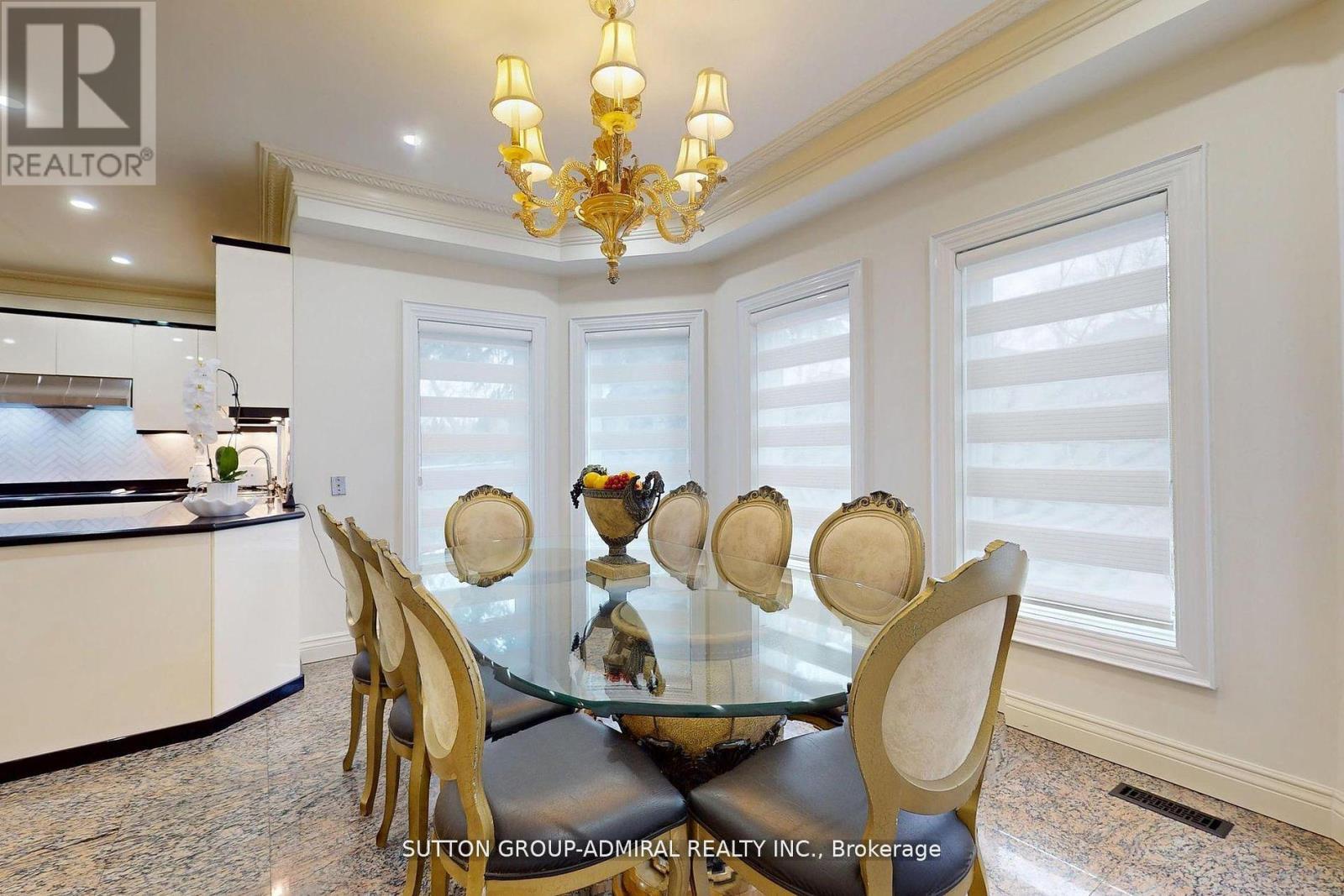 220 King High Drive, Vaughan, Ontario  L4J 3N5 - Photo 12 - N12386336