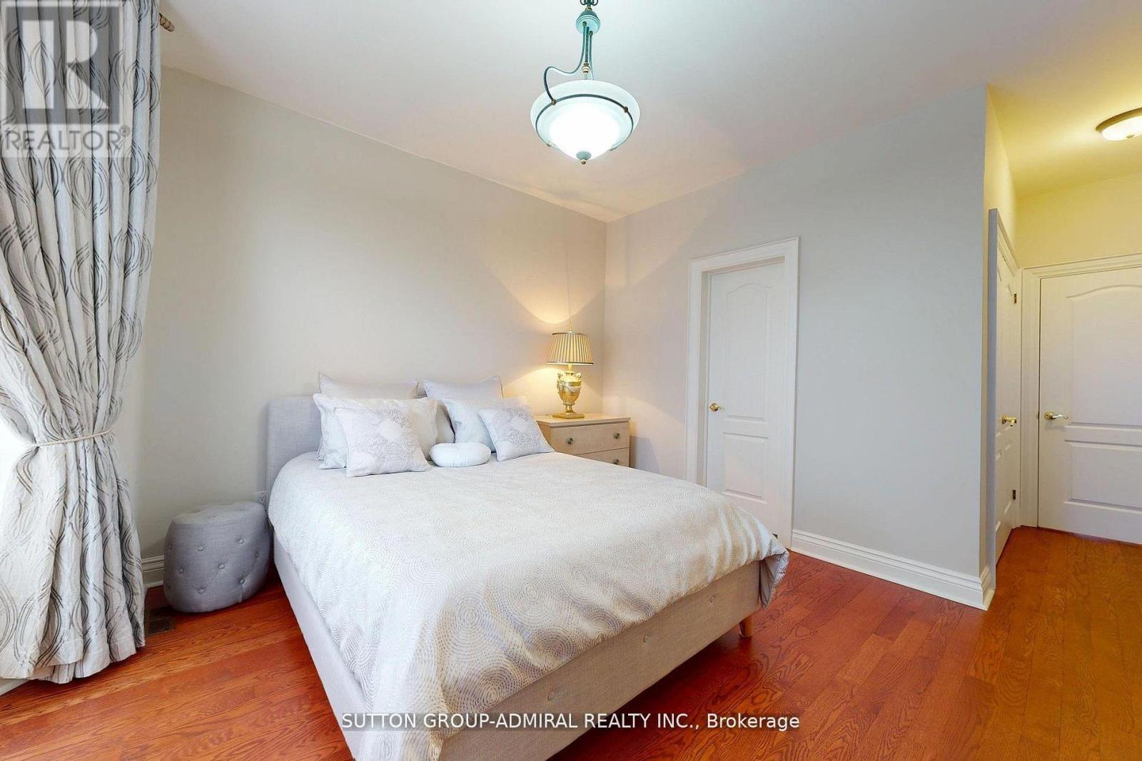 220 King High Drive, Vaughan, Ontario  L4J 3N5 - Photo 25 - N12386336