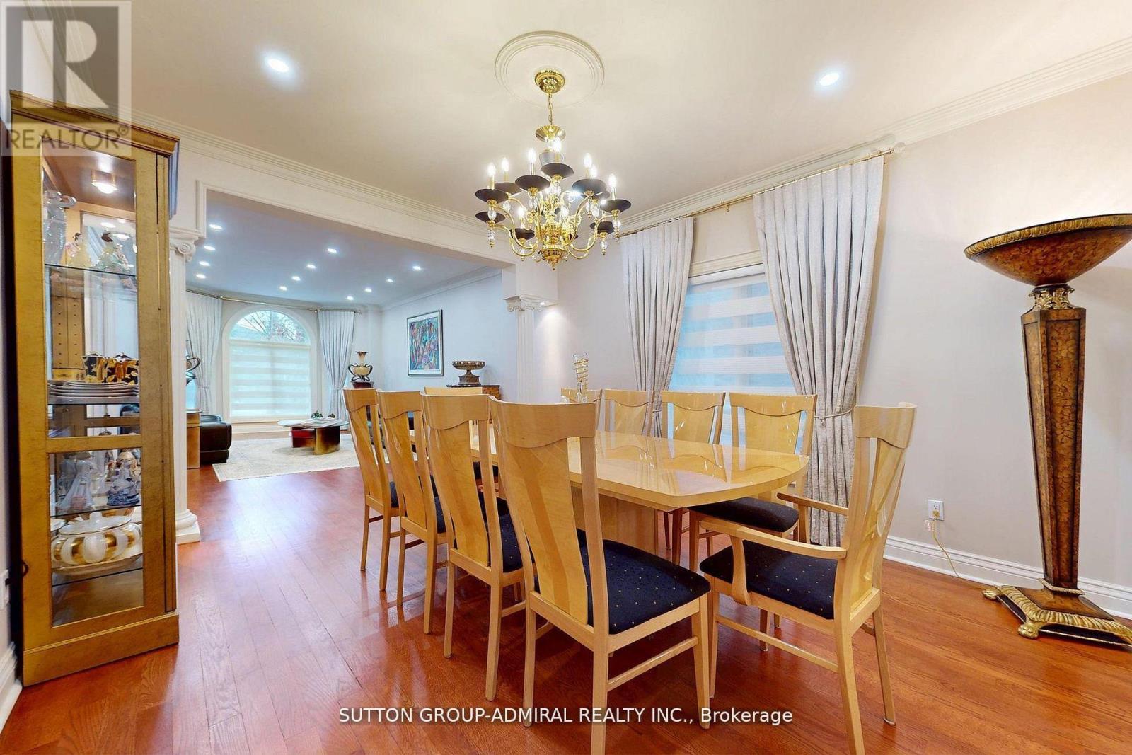 220 King High Drive, Vaughan, Ontario  L4J 3N5 - Photo 8 - N12386336
