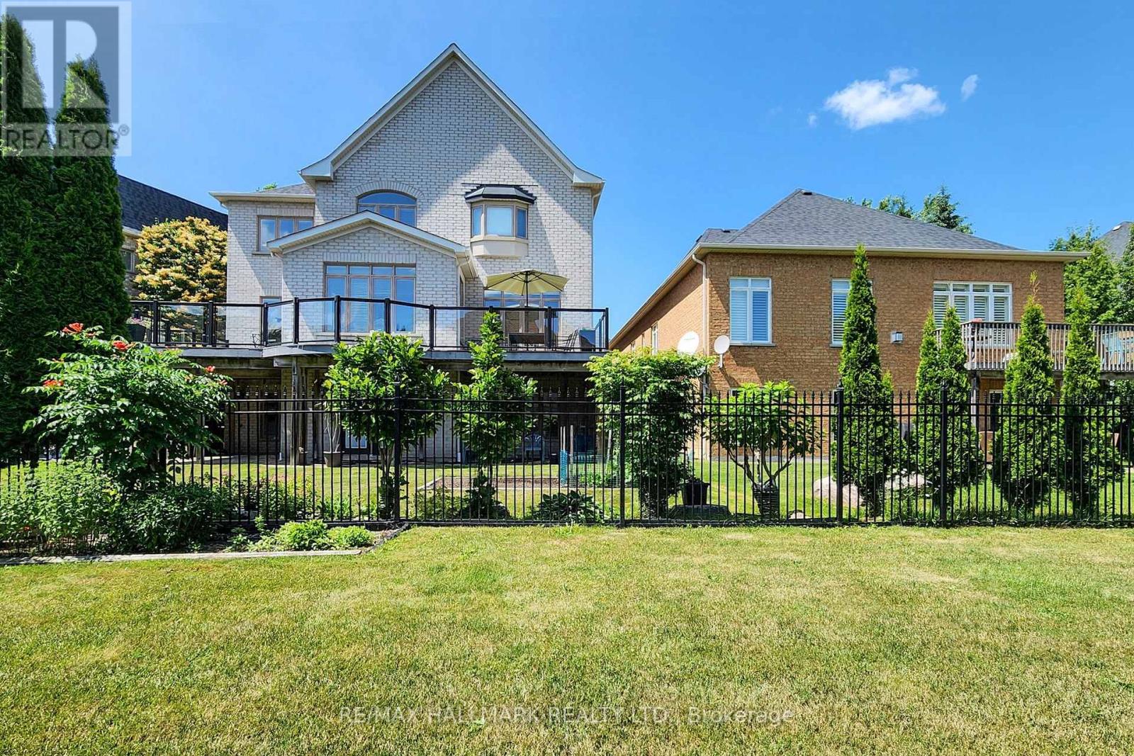 420 Paradelle Drive, Richmond Hill (Oak Ridges Lake Wilcox), Ontario  L4E 4R9 - Photo 41 - N12386339