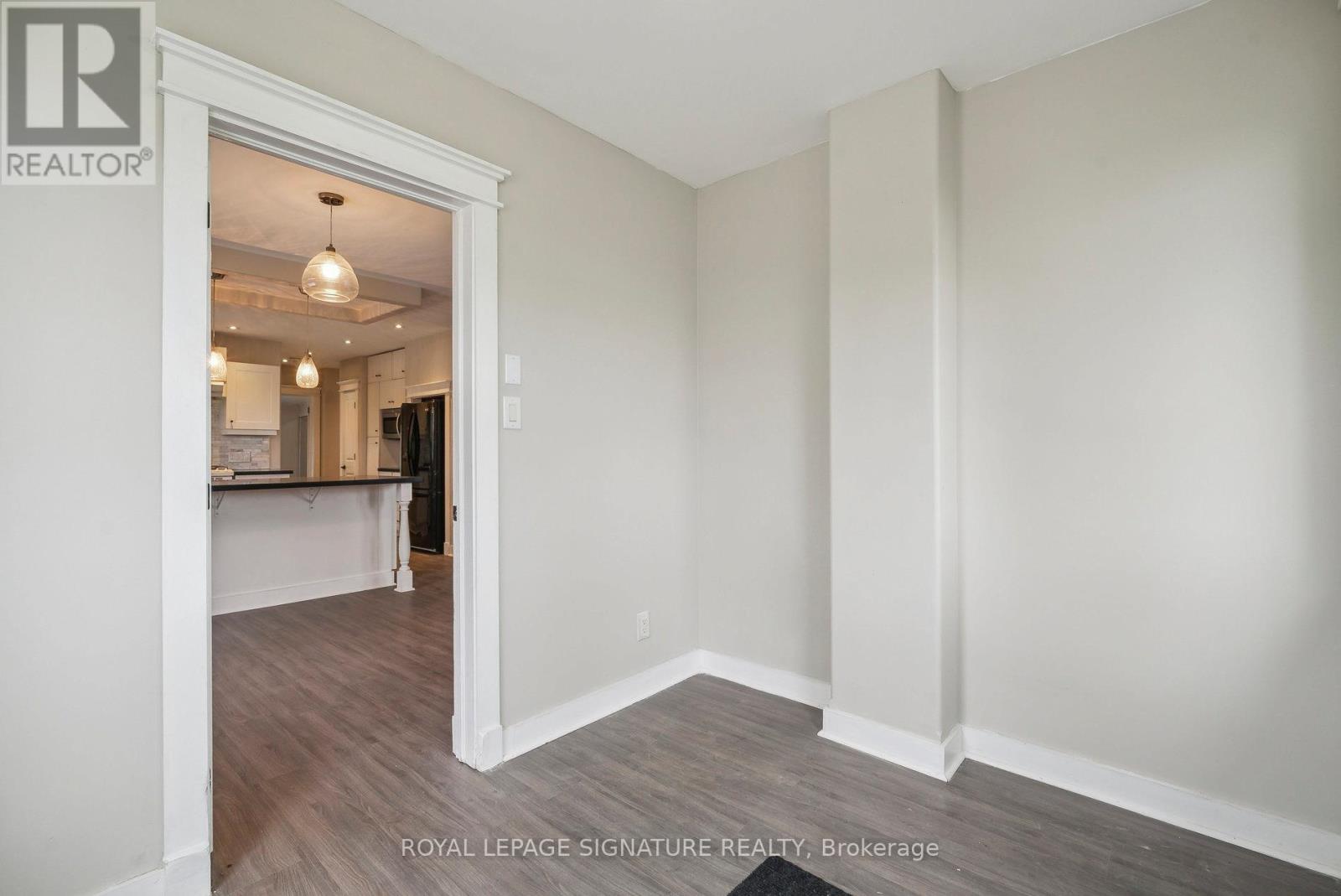 4290 Yonge Street, Bradford West Gwillimbury, Ontario  L0L 1R0 - Photo 15 - N12386389