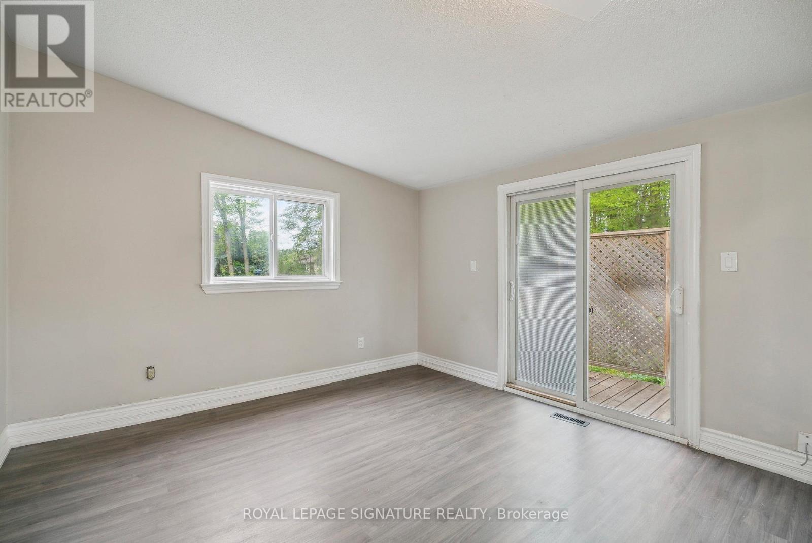 4290 Yonge Street, Bradford West Gwillimbury, Ontario  L0L 1R0 - Photo 19 - N12386389