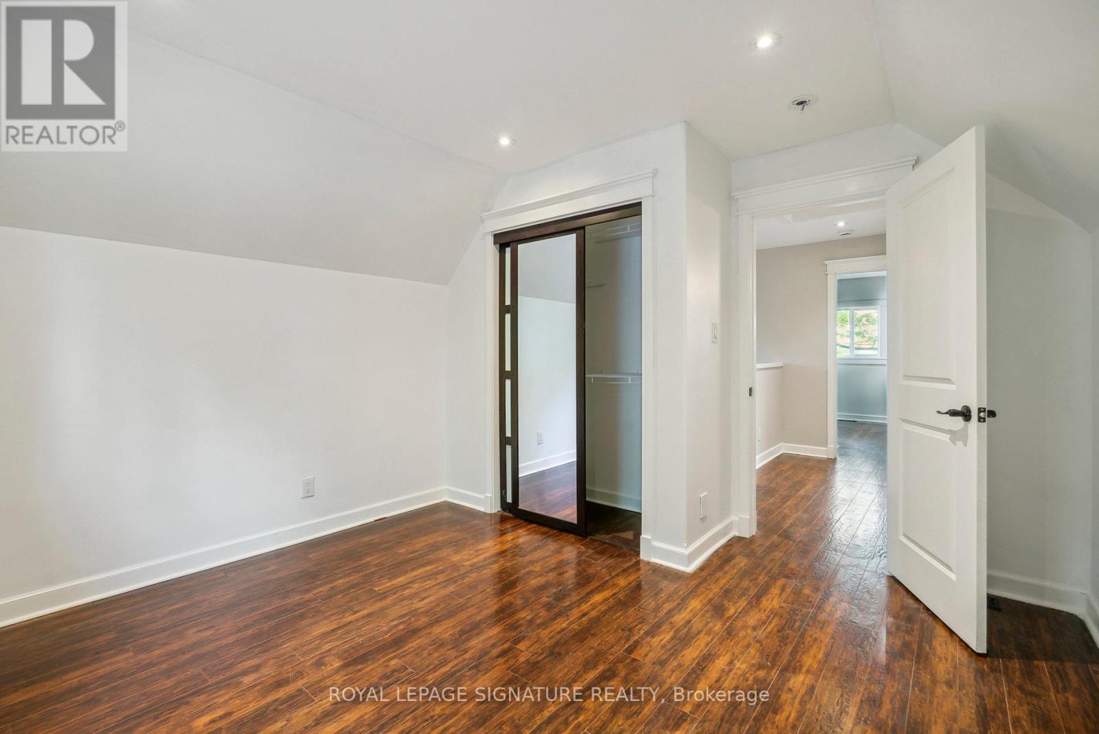 4290 Yonge Street, Bradford West Gwillimbury, Ontario  L0L 1R0 - Photo 28 - N12386389