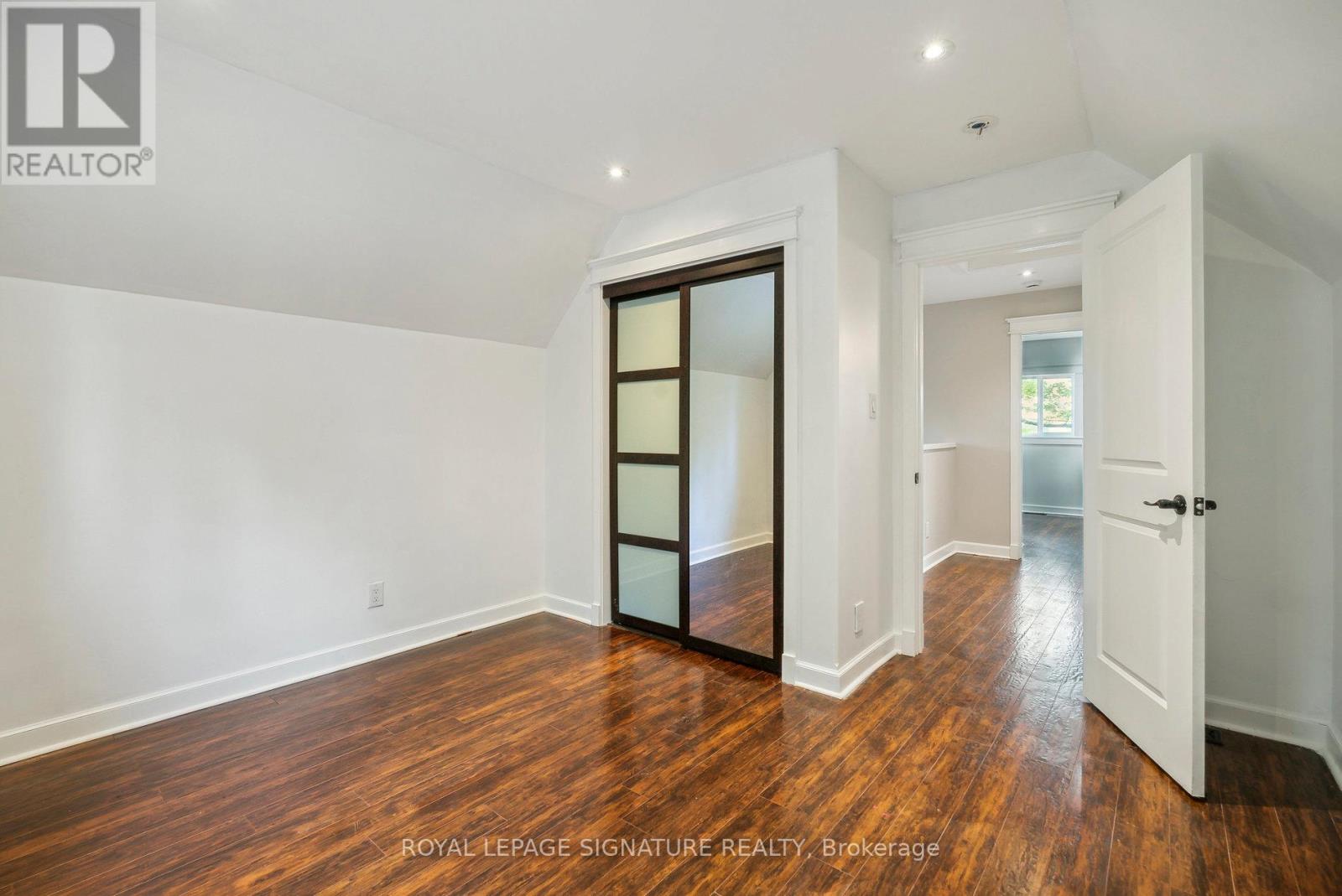 4290 Yonge Street, Bradford West Gwillimbury, Ontario  L0L 1R0 - Photo 30 - N12386389