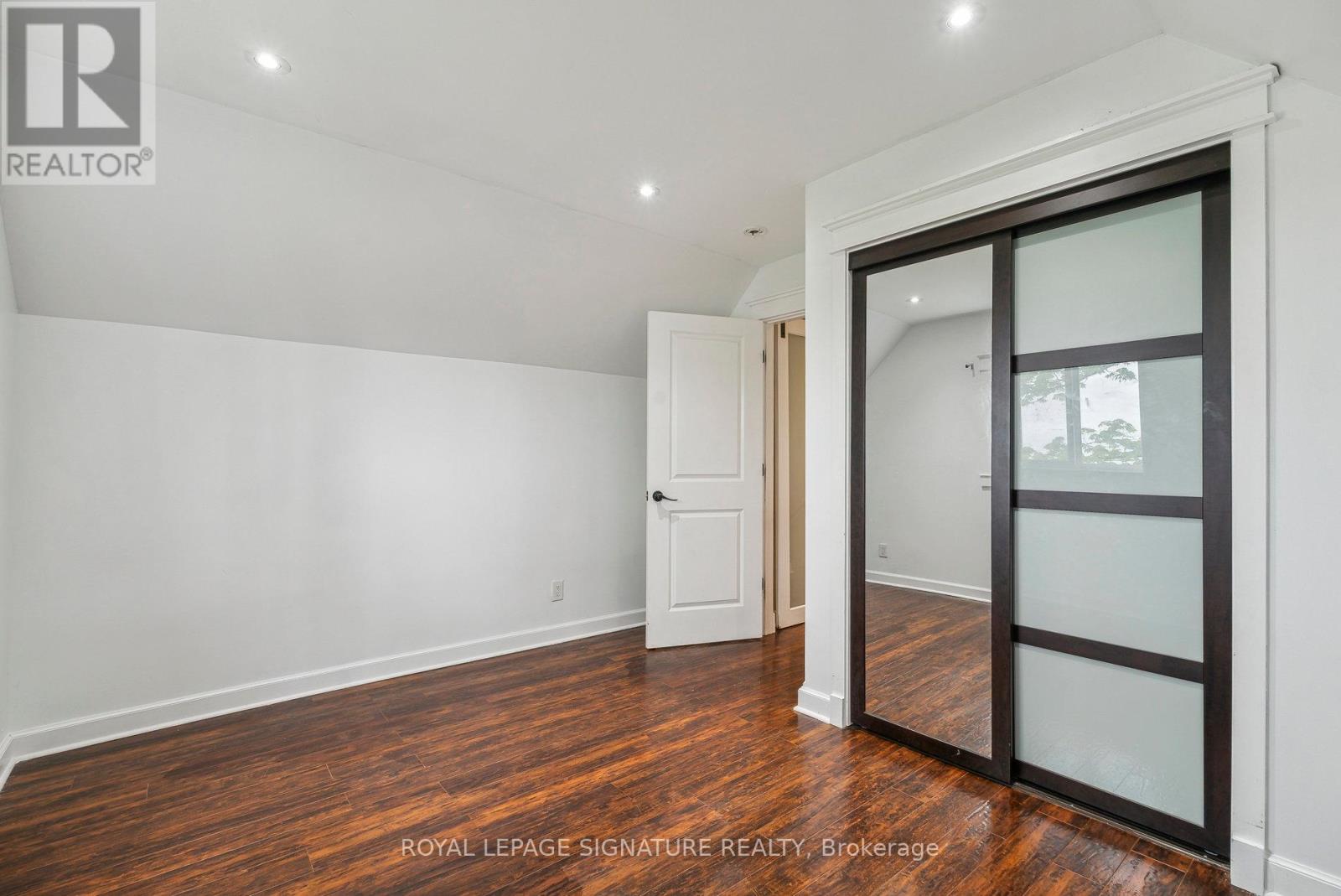 4290 Yonge Street, Bradford West Gwillimbury, Ontario  L0L 1R0 - Photo 32 - N12386389