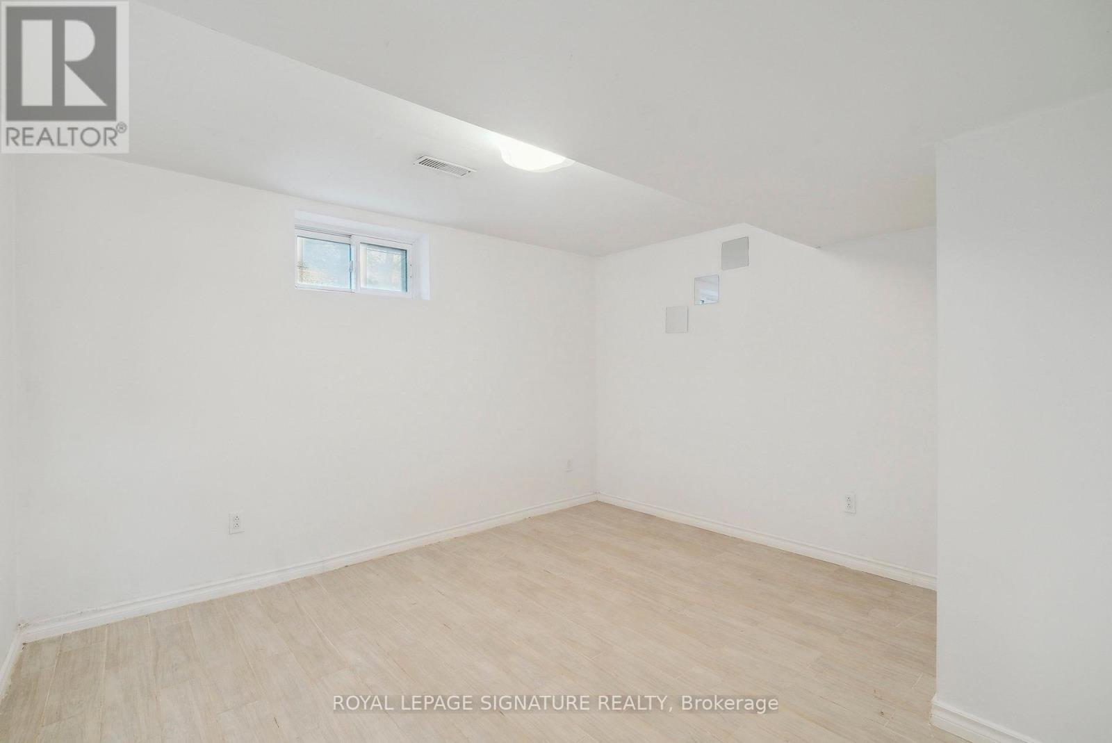 4290 Yonge Street, Bradford West Gwillimbury, Ontario  L0L 1R0 - Photo 41 - N12386389