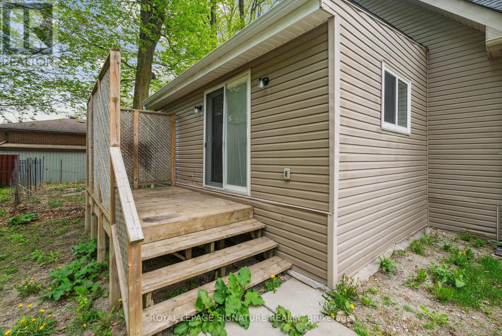 4290 Yonge Street, Bradford West Gwillimbury, Ontario  L0L 1R0 - Photo 47 - N12386389