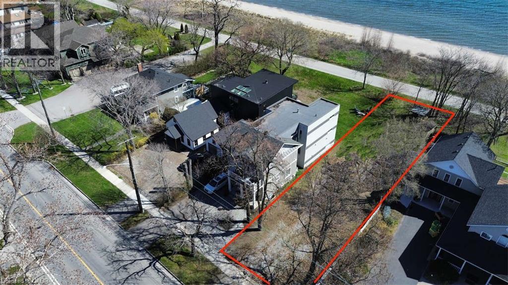 971 Beach Boulevard, Hamilton, Ontario  L8H 6Z7 - Photo 2 - 40766975