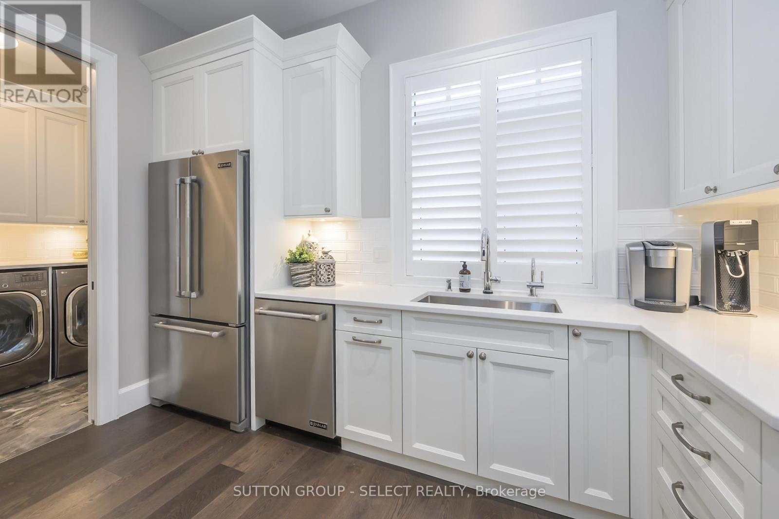 1832 Upper West Avenue, London South (South B), Ontario  N6K 0H9 - Photo 19 - X12386429