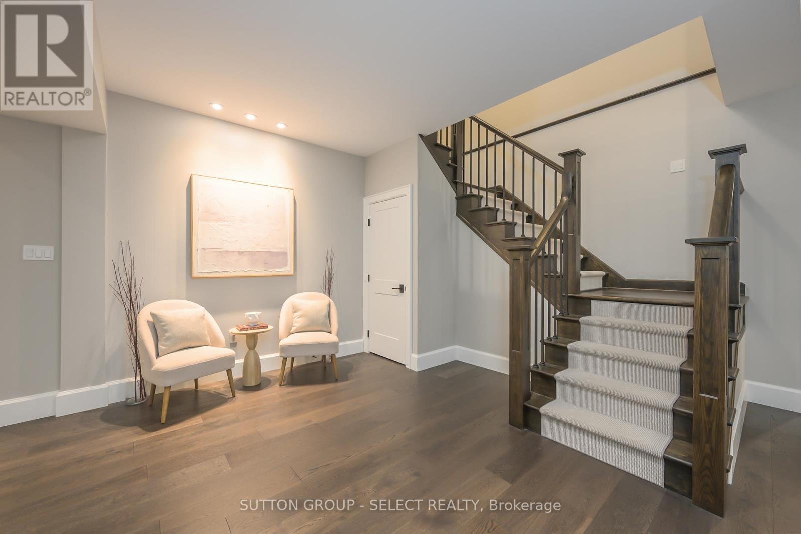 1832 Upper West Avenue, London South (South B), Ontario  N6K 0H9 - Photo 25 - X12386429