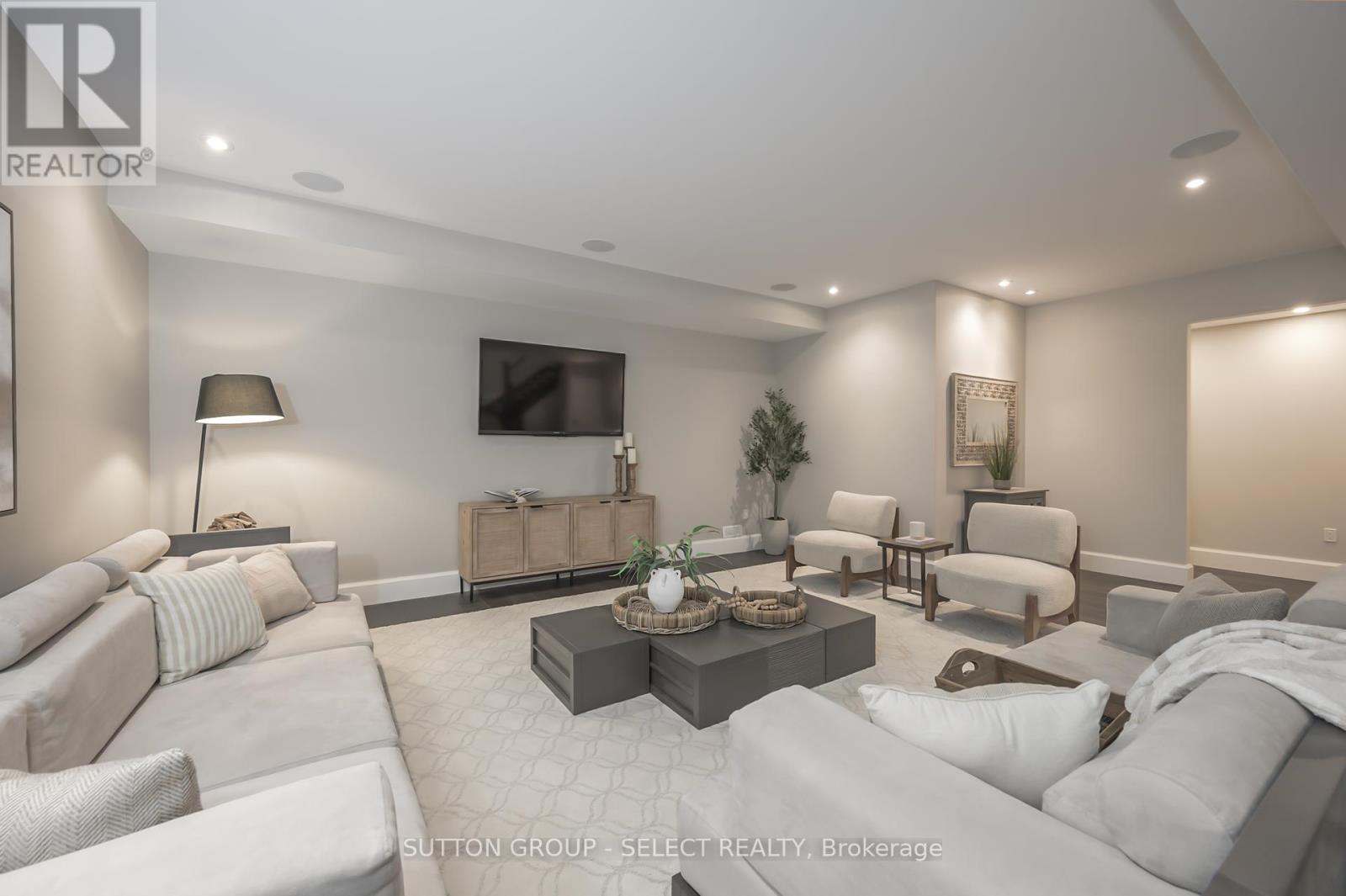 1832 Upper West Avenue, London South (South B), Ontario  N6K 0H9 - Photo 28 - X12386429