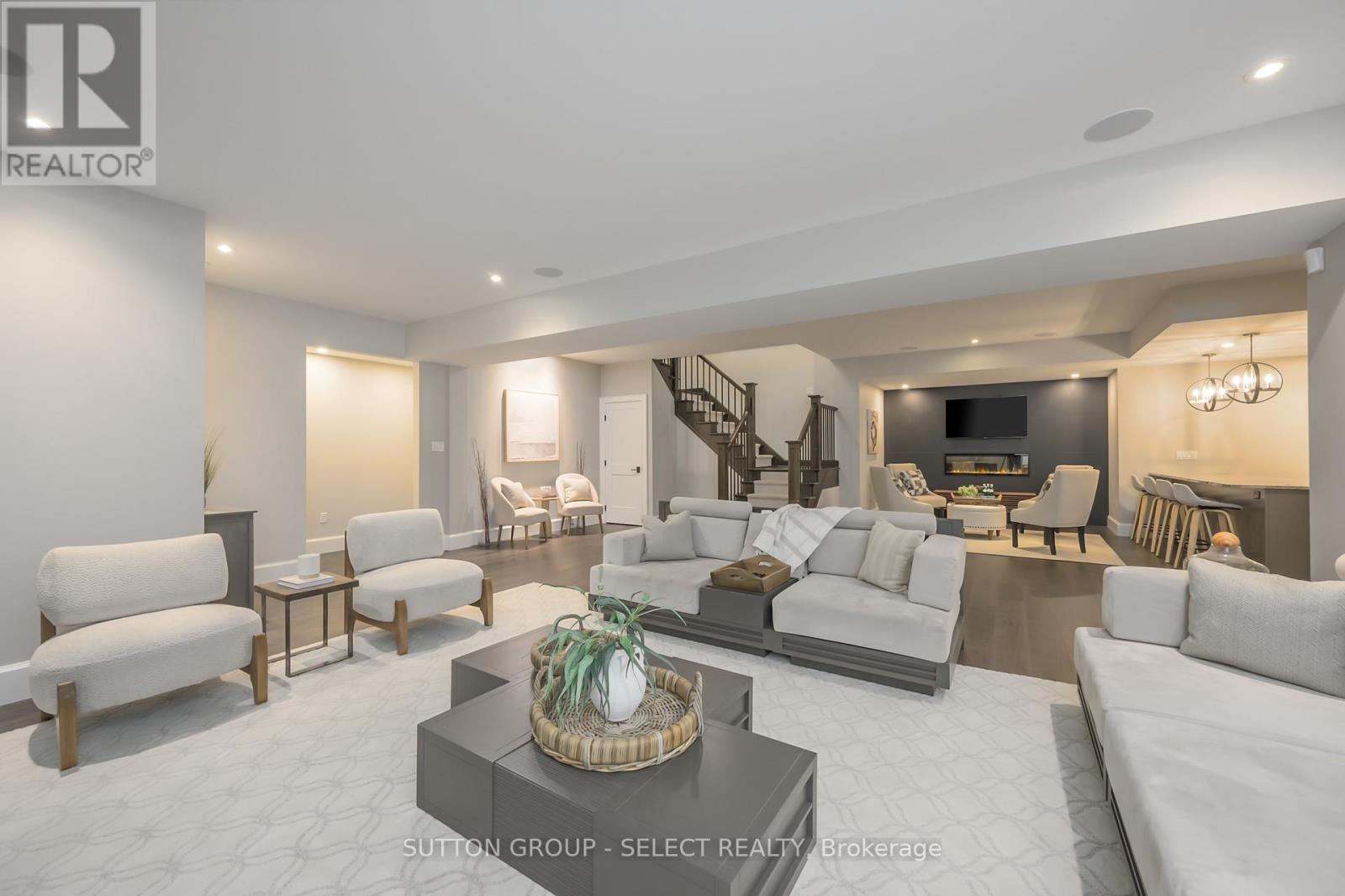 1832 Upper West Avenue, London South (South B), Ontario  N6K 0H9 - Photo 29 - X12386429
